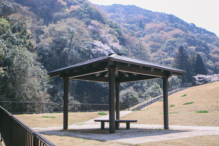 一番奥の東屋