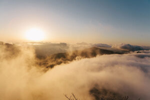 祖母山山頂から望む2019年の初日の出